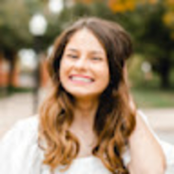 Meet your Posher, Kristina - Picture 1 of 1